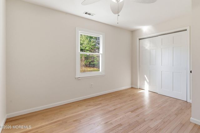 7 Shire Way, Middletown, NJ 07748