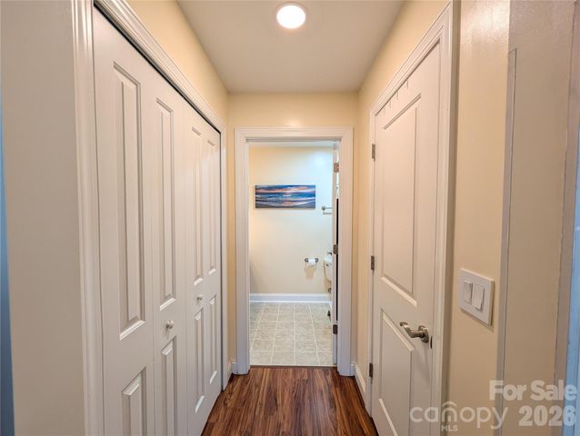65 Foxden Drive 201, Fletcher, NC 28732