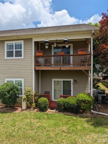 65 Foxden Drive 201, Fletcher, NC 28732