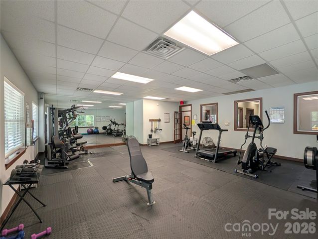 65 Foxden Drive 201, Fletcher, NC 28732