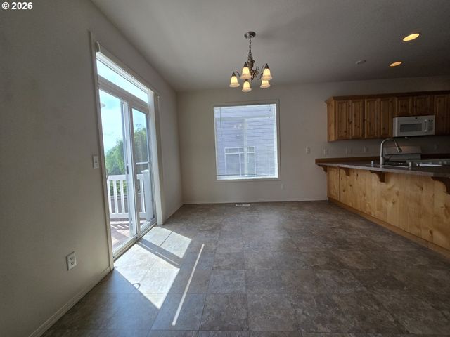5234 P St, Washougal, WA 98671