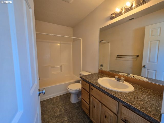 5234 P St, Washougal, WA 98671