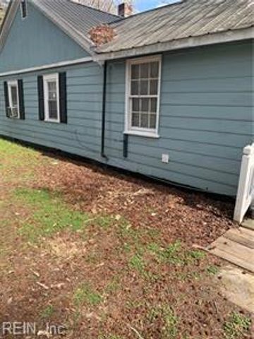 17348 Sebrell AVE, Courtland, VA 23837