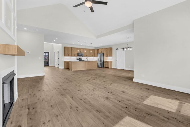 3360 Marrast Dr, Clarksville, TN 37043