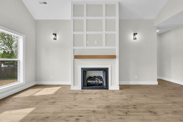 3360 Marrast Dr, Clarksville, TN 37043