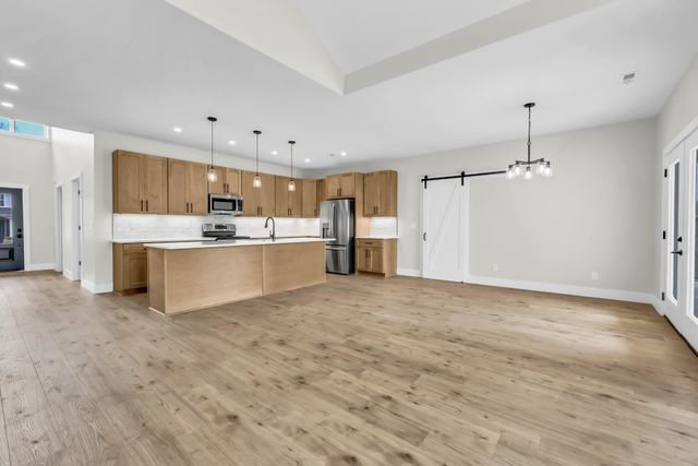 3360 Marrast Dr, Clarksville, TN 37043