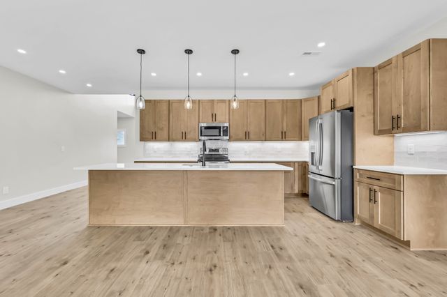 3360 Marrast Dr, Clarksville, TN 37043