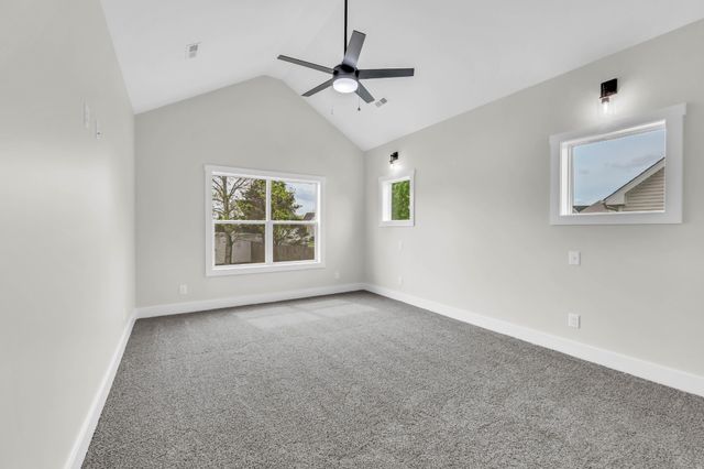 3360 Marrast Dr, Clarksville, TN 37043