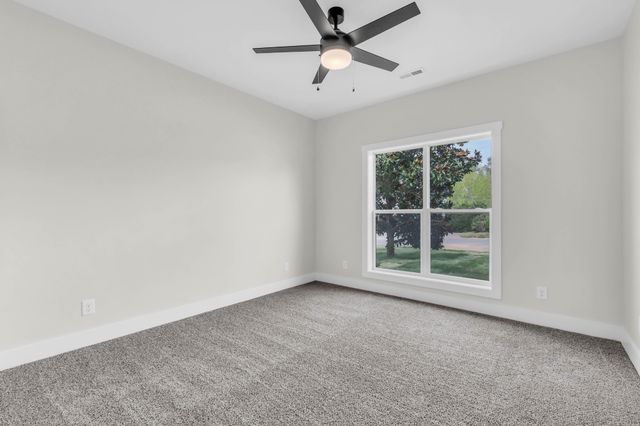 3360 Marrast Dr, Clarksville, TN 37043