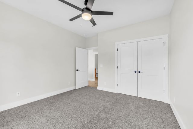 3360 Marrast Dr, Clarksville, TN 37043