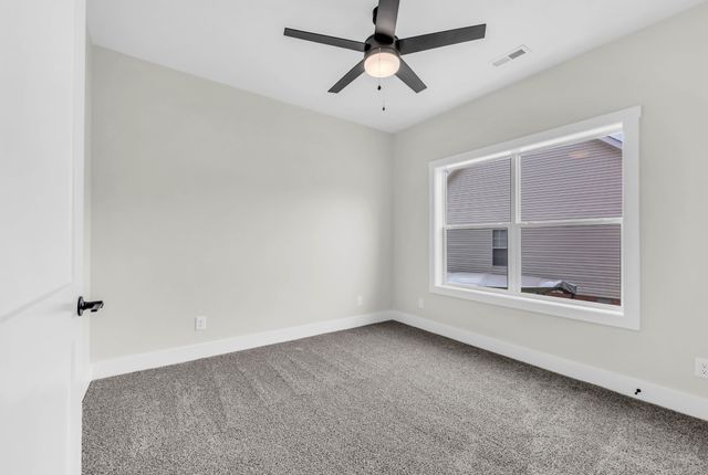 3360 Marrast Dr, Clarksville, TN 37043