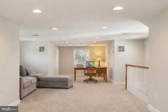 228 S MAIN ST, Pennington, NJ 08534