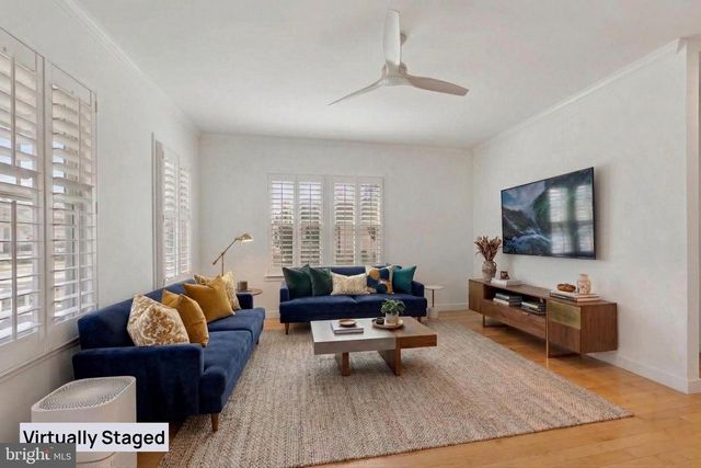 228 S MAIN ST, Pennington, NJ 08534