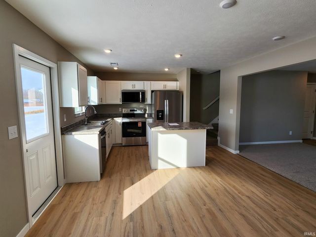 1110 Brody Lane, Boonville, IN 47601