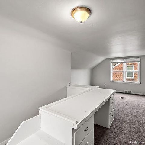 19405 Pierson Street, Detroit, MI 48219