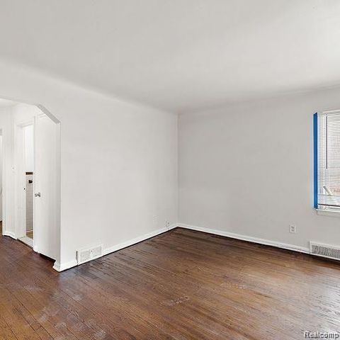 19405 Pierson Street, Detroit, MI 48219
