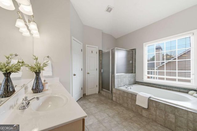 5465 Vinings Lake Way SW, Mableton, GA 30126