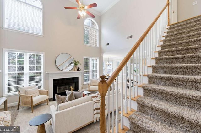 5465 Vinings Lake Way SW, Mableton, GA 30126