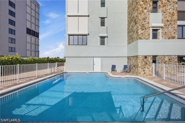 26130 Hickory BLVD 5B, Bonita Springs, FL 34134
