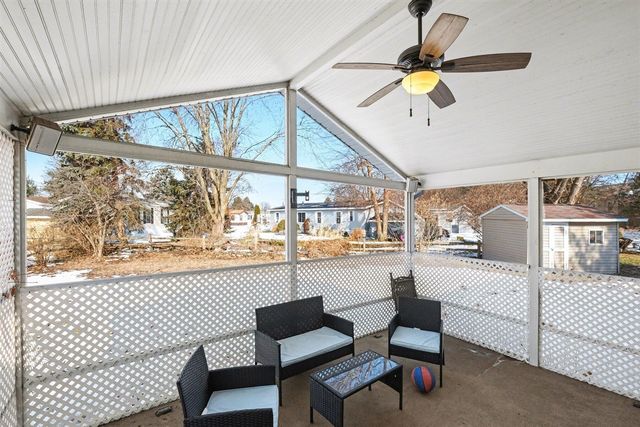 1137 Regina Trail, Wayland, MI 49348