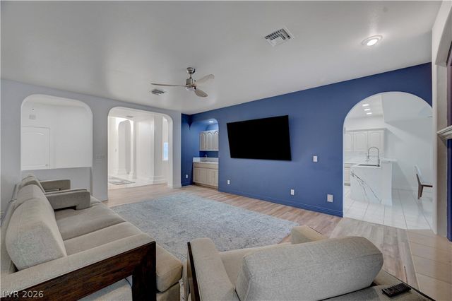 3220 Red Scott Circle, Las Vegas, NV 89117