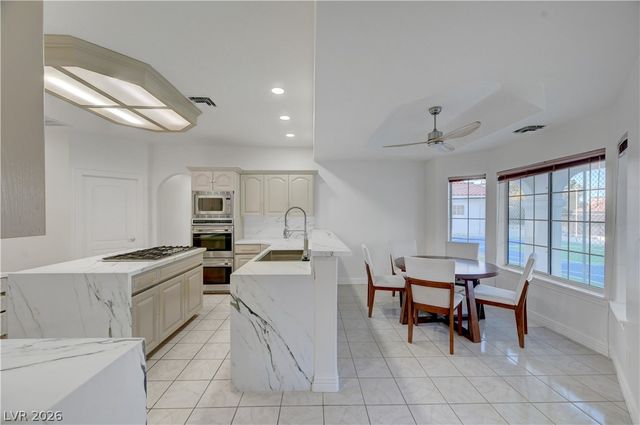 3220 Red Scott Circle, Las Vegas, NV 89117