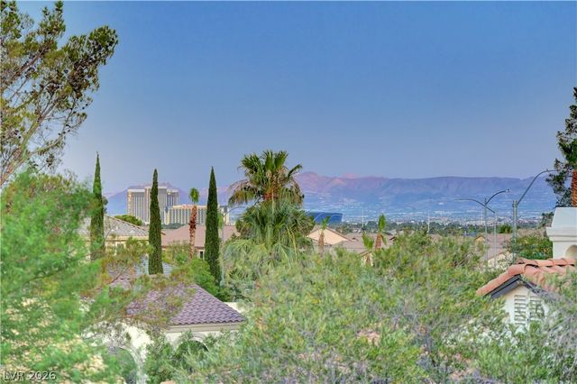 3220 Red Scott Circle, Las Vegas, NV 89117
