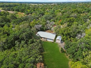 1730 Us Highway 77 S, Hallettsville, TX 77964