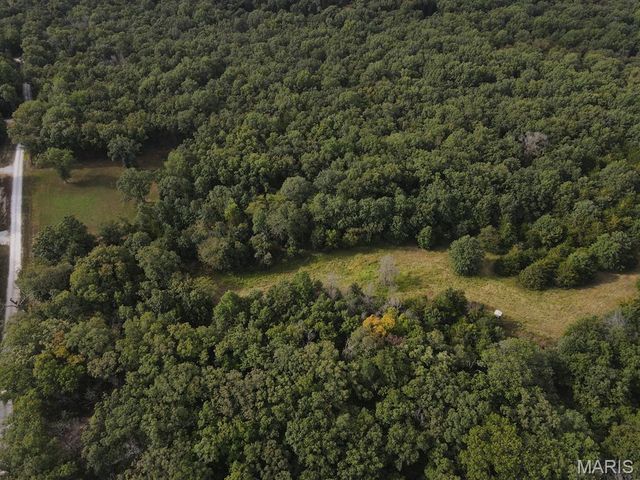 28148 Commanche Trail, Canton, MO 63435