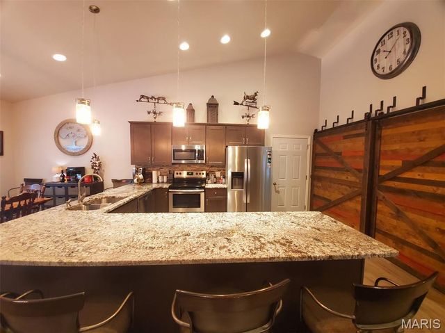 28148 Commanche Trail, Canton, MO 63435