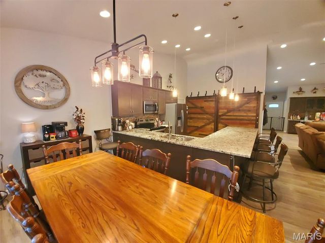 28148 Commanche Trail, Canton, MO 63435