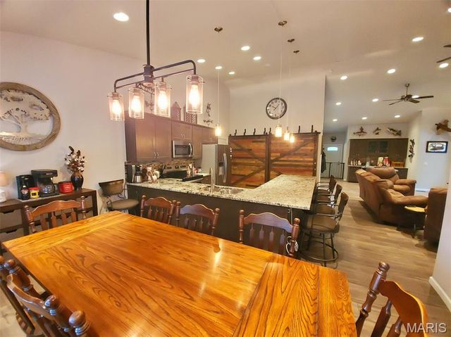 28148 Commanche Trail, Canton, MO 63435