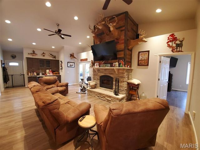28148 Commanche Trail, Canton, MO 63435