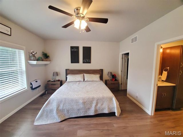 28148 Commanche Trail, Canton, MO 63435