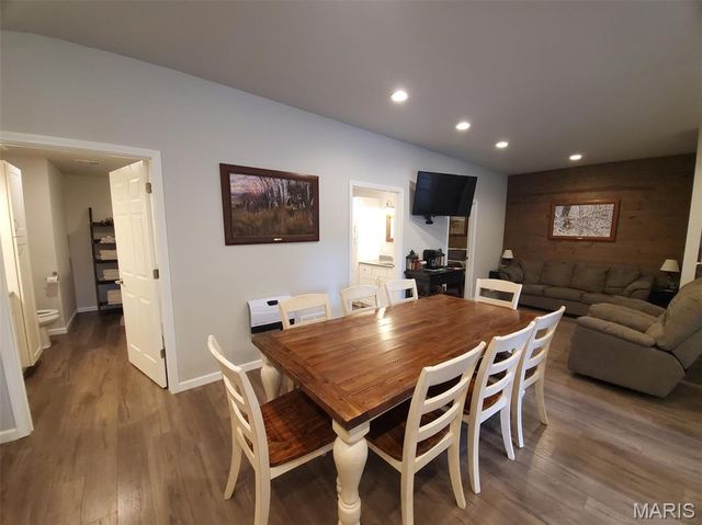 28148 Commanche Trail, Canton, MO 63435