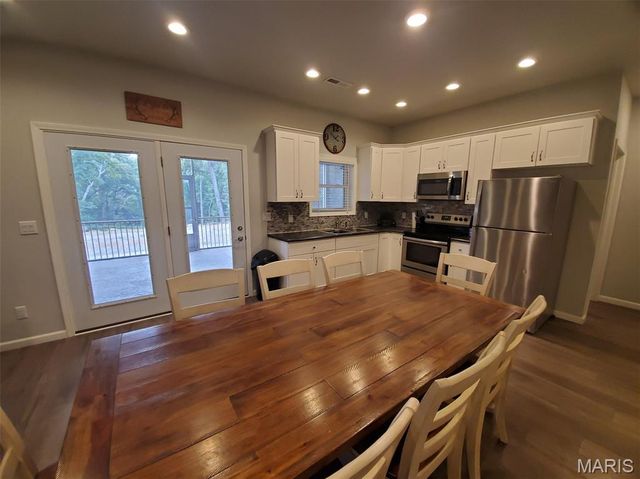 28148 Commanche Trail, Canton, MO 63435