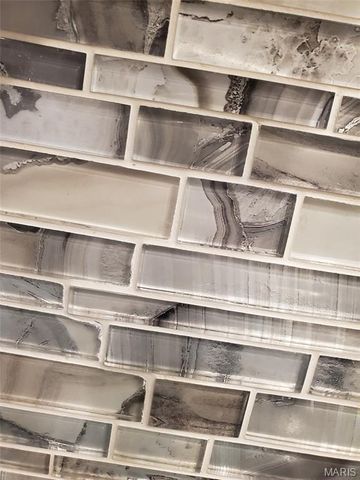 28148 Commanche Trail, Canton, MO 63435