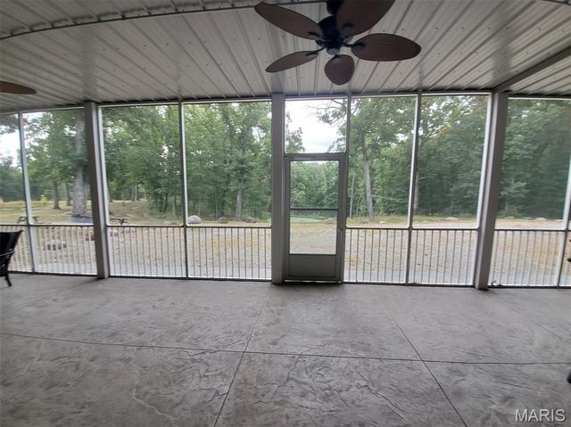 28148 Commanche Trail, Canton, MO 63435