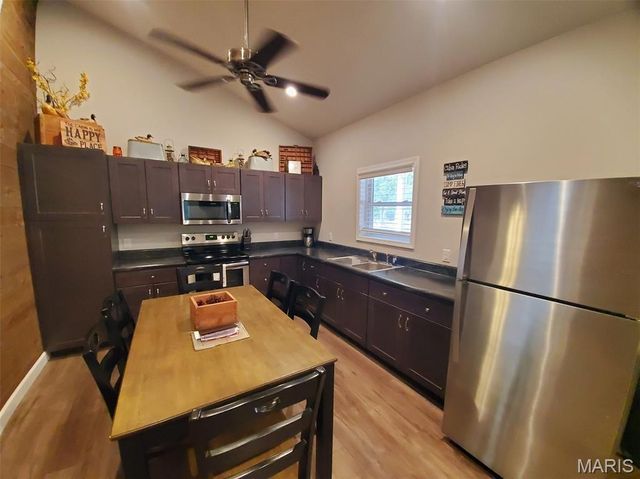 28148 Commanche Trail, Canton, MO 63435