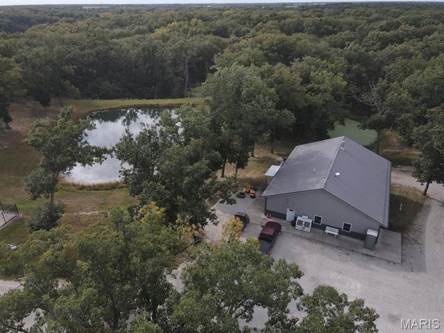 28148 Commanche Trail, Canton, MO 63435