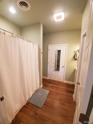 28148 Commanche Trail, Canton, MO 63435