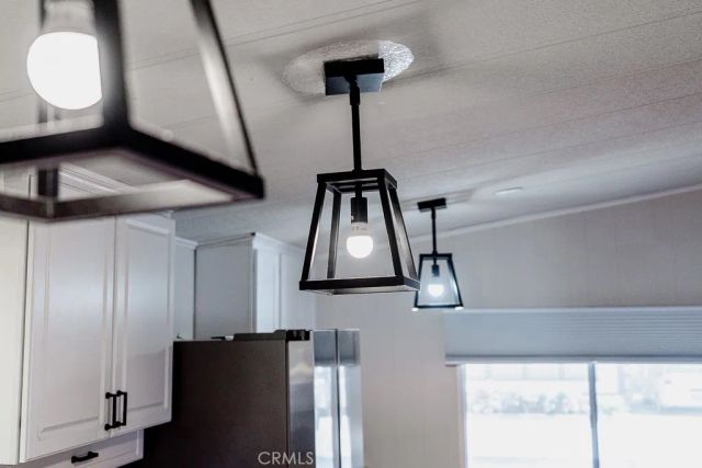 1300 W Menlo 155, Hemet, CA 92543