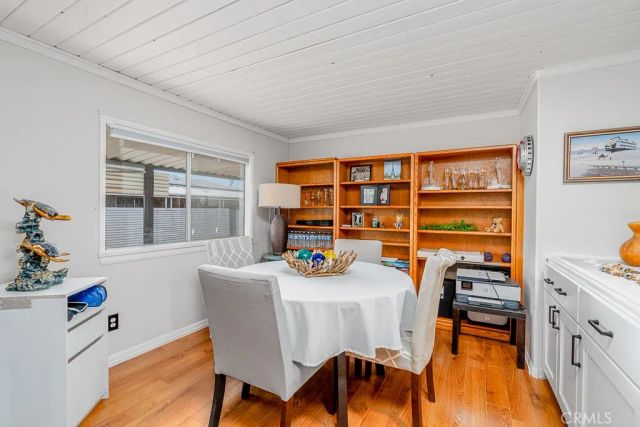 1300 W Menlo 155, Hemet, CA 92543