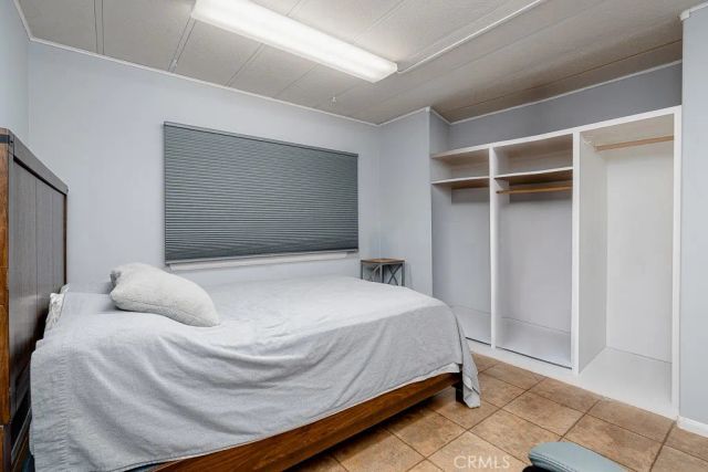 1300 W Menlo 155, Hemet, CA 92543