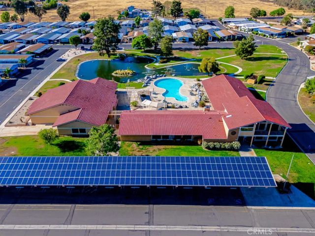 1300 W Menlo 155, Hemet, CA 92543