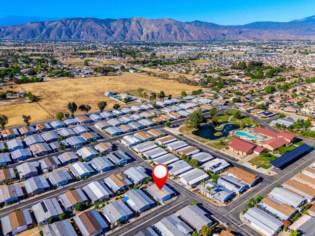 1300 W Menlo 155, Hemet, CA 92543