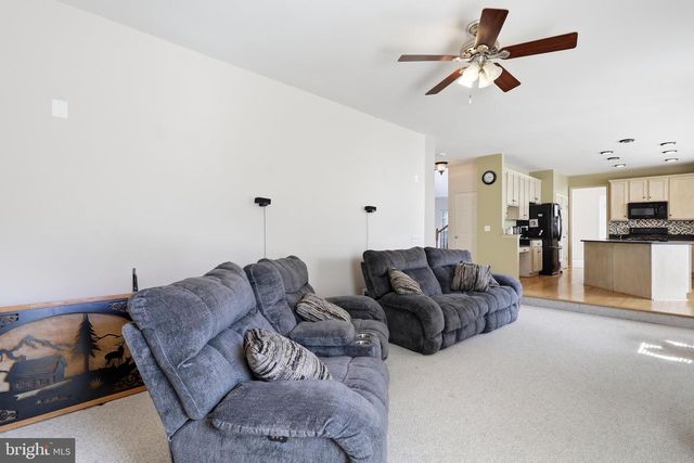 183 PEBBLE BEACH, Charles Town, WV 25414