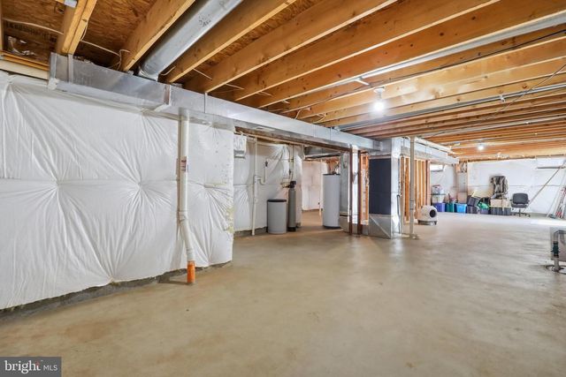 183 PEBBLE BEACH, Charles Town, WV 25414