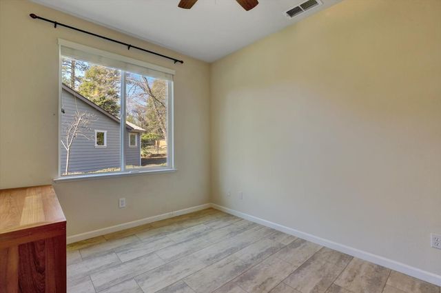 120 Starling Cir, Grass Valley, CA 95945