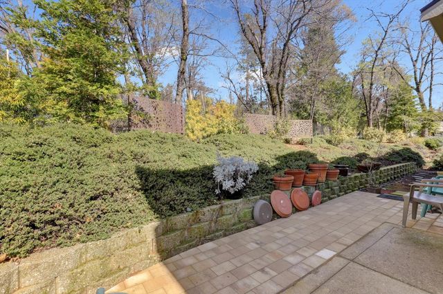 120 Starling Cir, Grass Valley, CA 95945